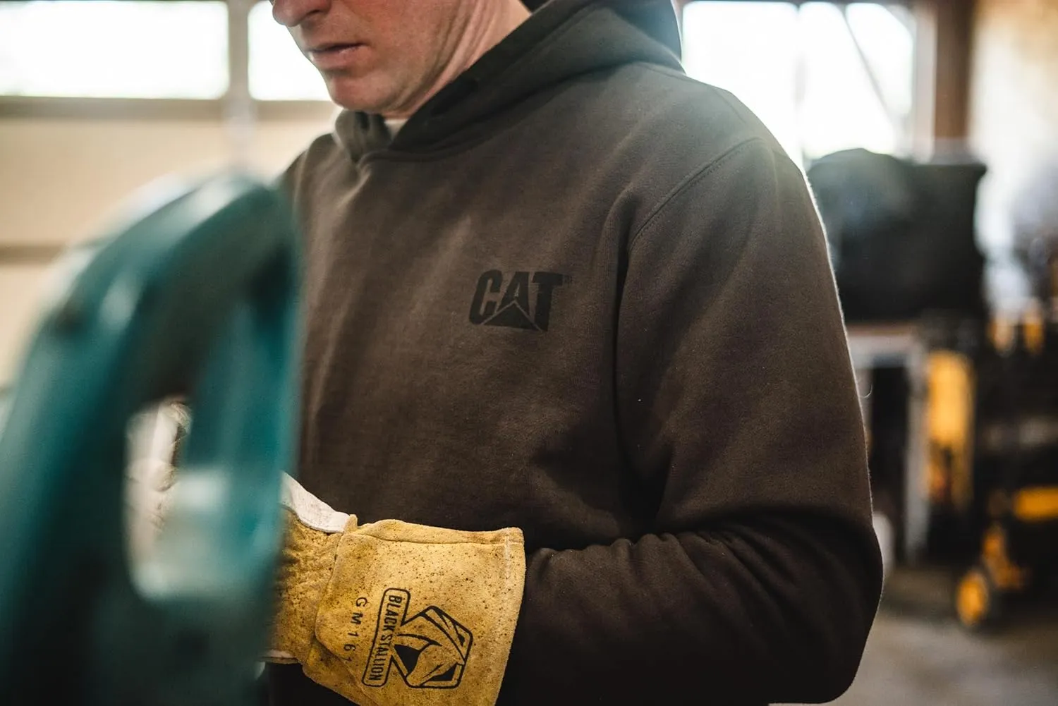 CAT Workwear Men's Caterpillar Trademark Banner Hoodie