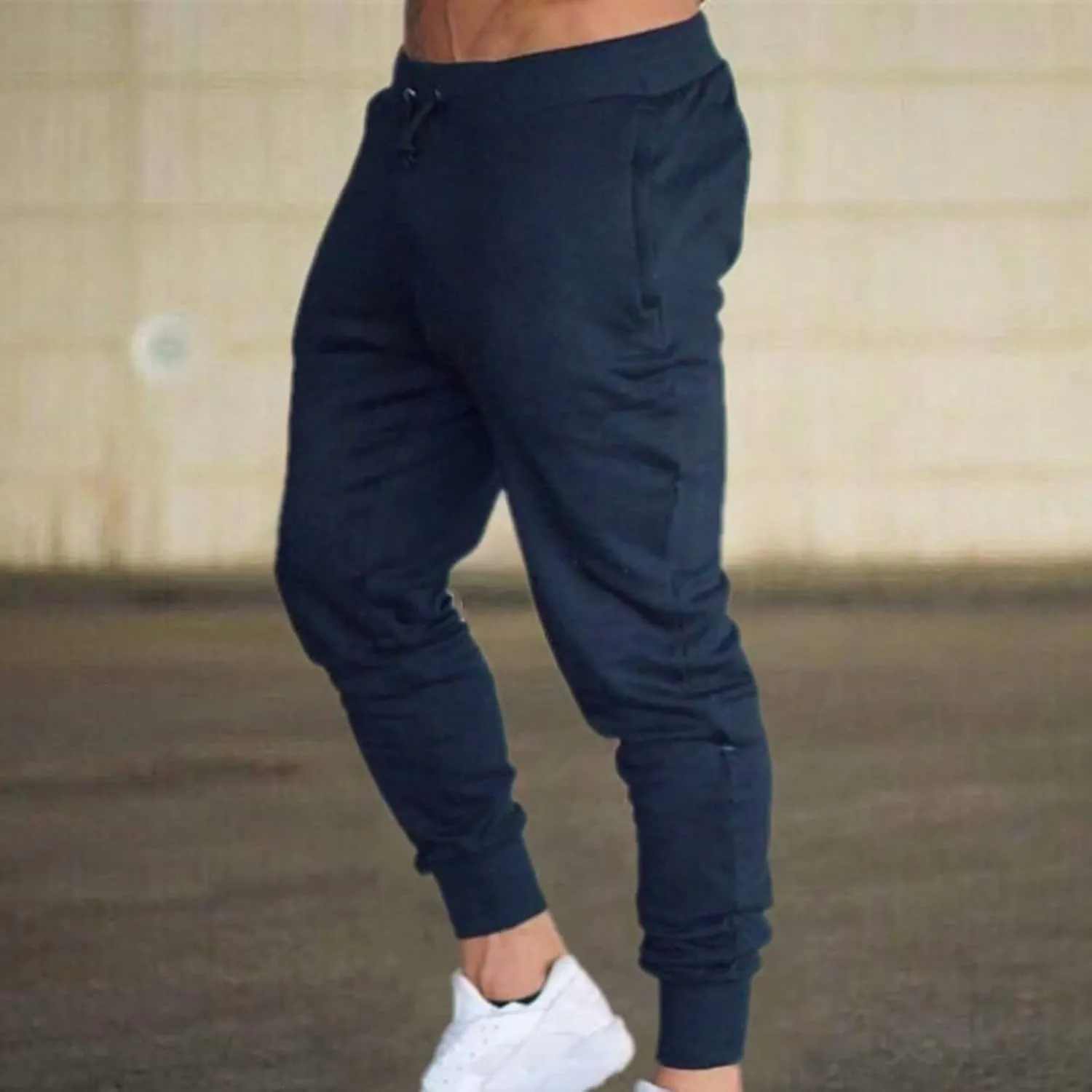Men's Jogger Sweatpants Elastic Waist Drawstring Athletic Pants Tapered Track Pants with Pockets for Soccer Running Workout